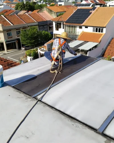 Professional roof waterproofing contractor in Singapore